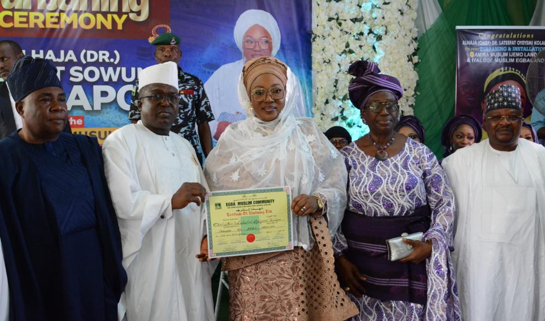 Applause, praises at Yemi Kolapo’s installation as Iyalode of Egba Muslims